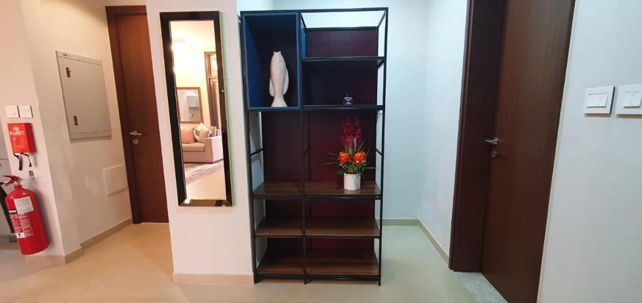 One Elegant 1Bhk Apartment In Muscat Bay 02 Extérieur photo