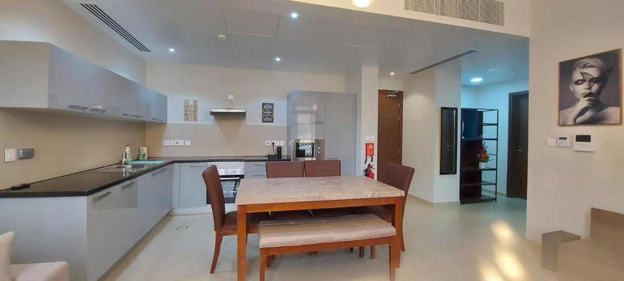 One Elegant 1Bhk Apartment In Muscat Bay 02 Extérieur photo